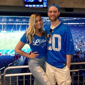 Meet your Posher, Maria